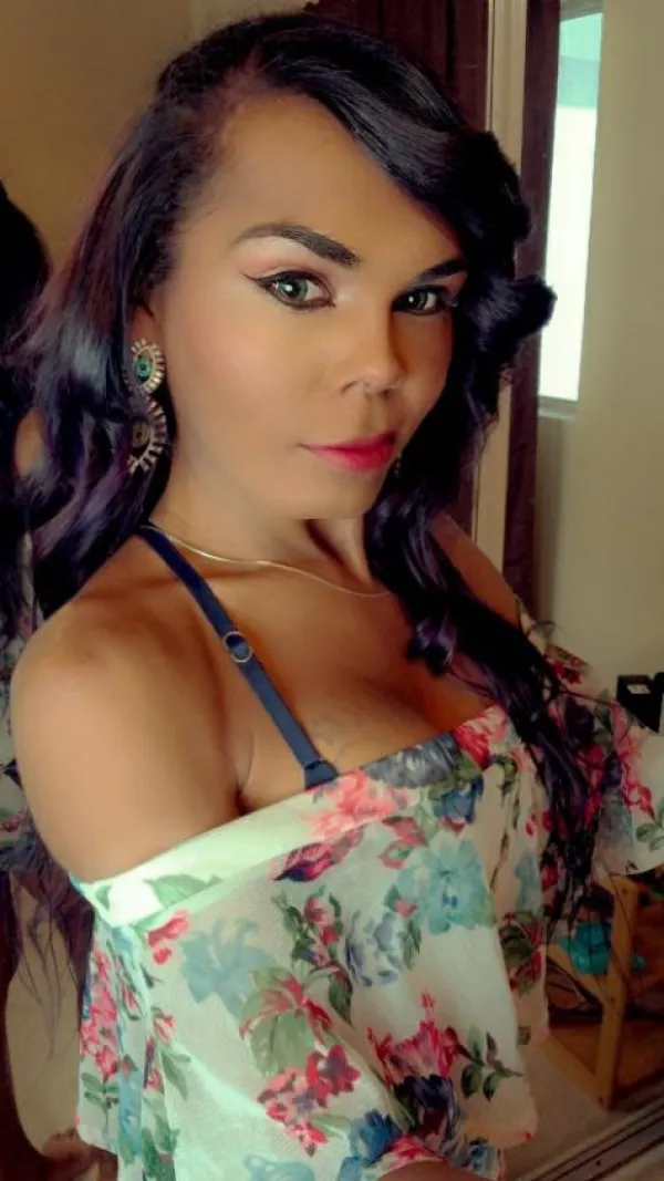 Alessa Avatar Bg