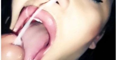 Chica Trans latina sexosa complaciente El trato más Especial chupadas deliciosas culito aguantado