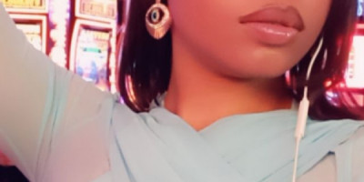 Sexy petite playmate Hi my name is Karina am fun young and ready to rock your wor