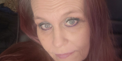 Head u wont forget don't just look at my page come an see me