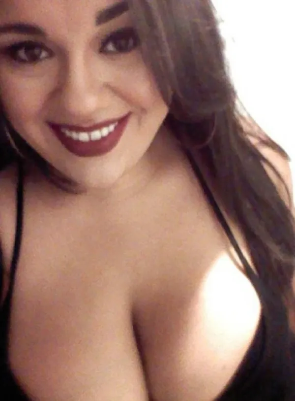 Lolamoney Avatar Bg