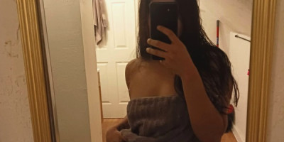 Come and see me I'm Mia I'm a sweet young professional women who is ready to have fun