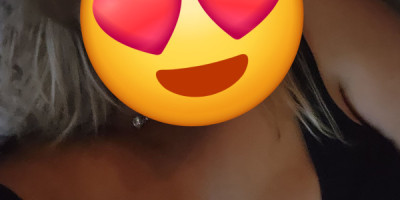 TALL BUSTY 40DDD DDF MILF READY FOR A WET AND WILD TIME!