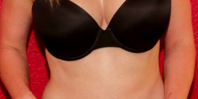 224 478 8823 I'm Amber I'm blonde and beautiful ! I'm 5'5 130lbs all nat