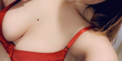 Snow bunny in Ontario! SPECIALS SPECIALS SPECIALS COME PLAY WITH SNOW BUNNY IN ONTA