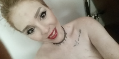 Bombshell In Stl inonly I'm Dani and i am a fun and sweet 27 year old. I have long m