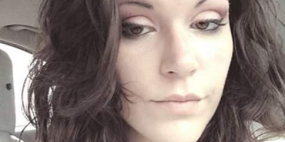 Hazel I am a 24 y.o woman 5'8 145 lbs. I am tall and slender wit