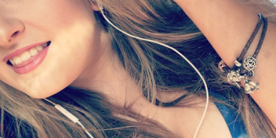 Playtime With Sara My name is Sara and yes these are my real pics! I have my