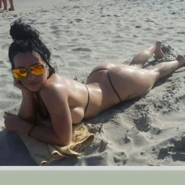 Gabriela Avatar Bg