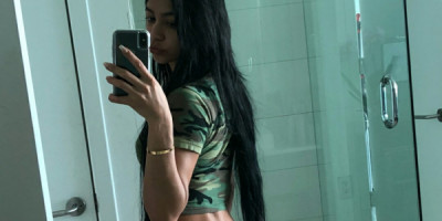 Hola soy nueva Chica de 22 años muy complaciente vendo pack de fotos de