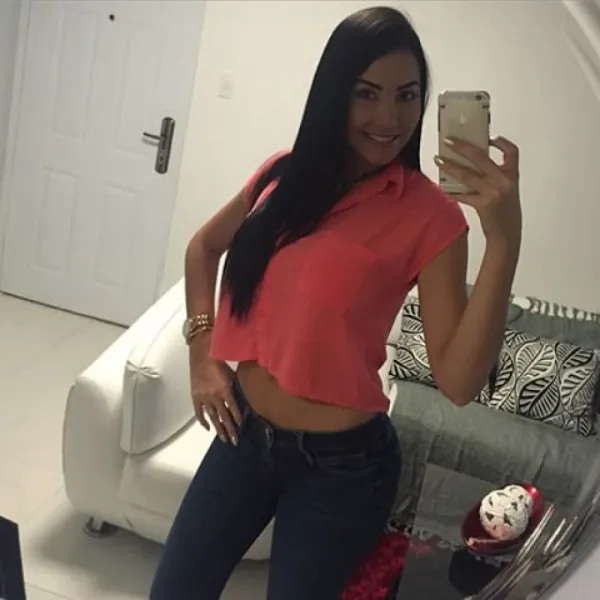 SirenaDiscreta Avatar Bg