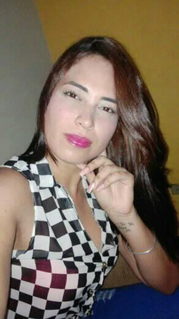 LUVIANY Avatar Bg