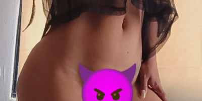 Sexy morena hot con muchas ganas de tener placer