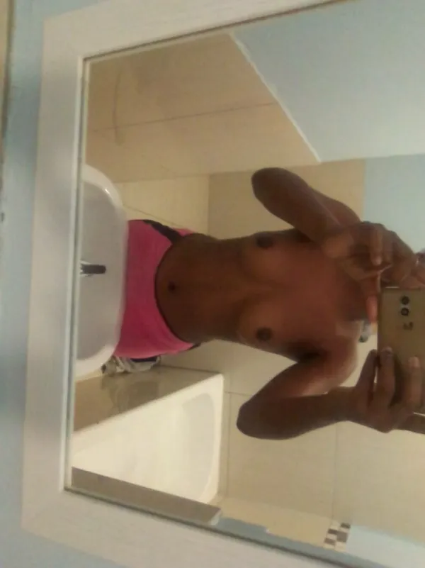 Babe Avatar Bg