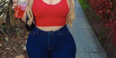 I m a beautiful 25 year old girl who is out here looking for fun
